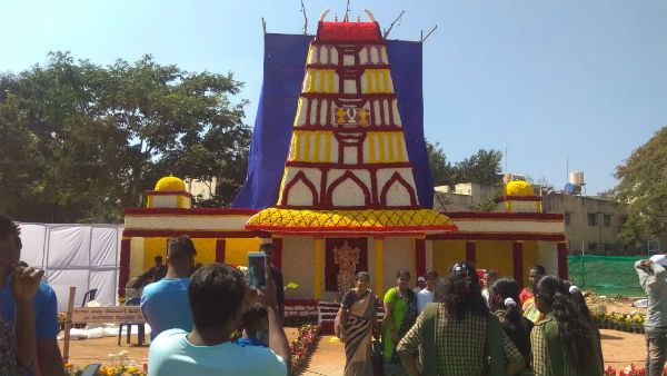 ಕಣ್ಮನ ಸೆಳೆಯುತ್ತಿದೆ ರಾಮನಗರದ ಫಲಪುಷ್ಪ ಪ್ರದರ್ಶನ