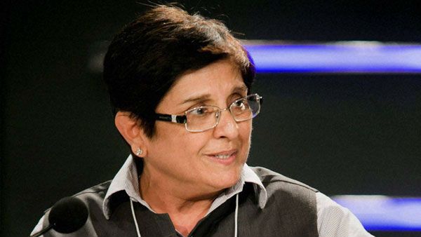 'ಓಂ' ಎನ್ನುವ ಸೂರ್ಯ: ನಕಲಿ ವಿಡಿಯೋ ಹಾಕಿ ಟ್ರಾಲ್ ಆದ ಕಿರಣ್ ಬೇಡಿ