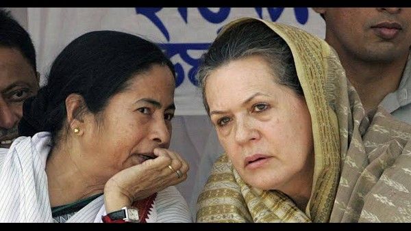 ಸೋನಿಯಾಗೆ ಆಘಾತ: ಕಾಂಗ್ರೆಸ್, ಎಡಪಕ್ಷಗಳಿಗೆ 'ನನ್ನ ದಾರಿ ನನಗೆ ಎಂದ' ಮಮತಾ ಬ್ಯಾನರ್ಜಿ
