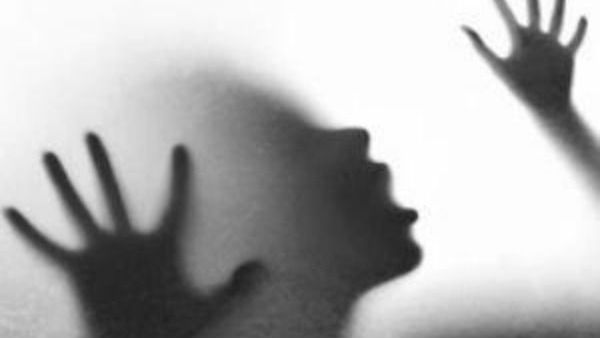 ಯುವತಿಯನ್ನು ಪಬ್‌ಗೆ ಕರೆದೊಯ್ದು ಮದ್ಯಪಾನ ಮಾಡಿಸಿ ಅತ್ಯಾಚಾರ