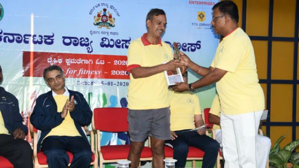 ದೈಹಿಕ ಕ್ಷಮತೆಗಾಗಿ ಕೆಎಸ್‌ಆರ್‌ಪಿ ಪೊಲೀಸರ ಓಟ