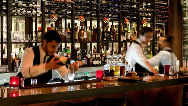 ಮುಂಬೈನಂತೆ ಬೆಂಗಳೂರು ಮಲ್ಟಿಪ್ಲೆಕ್ಸ್ ಸಂಸ್ಕೃತಿಗೆ ಒಗ್ಗಬೇಕೇ?