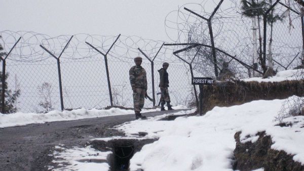 ಹಿಮದ ಮೇಲೆ ಜಾರಿಕೊಂಡು ಪಾಕಿಸ್ತಾನ ತಲುಪಿದ ಭಾರತೀಯ ಸೈನಿಕ