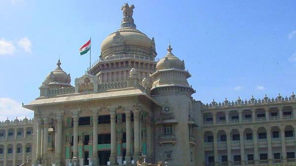 ಹೆರಿಗೆ ರಜೆ: ನೌಕರರಿಗೆ ಖುಷಿ ಸುದ್ದಿ ನೀಡಿದ ರಾಜ್ಯ ಸರ್ಕಾರ