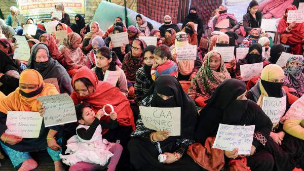 ಶಾಹಿನ್ ಬಾಗ್-ಅಮಿತ್ ಶಾ ನಿವಾಸದತ್ತ ಸಿಎಎ ವಿರೋಧಿ ಹೋರಾಟಗಾರರು