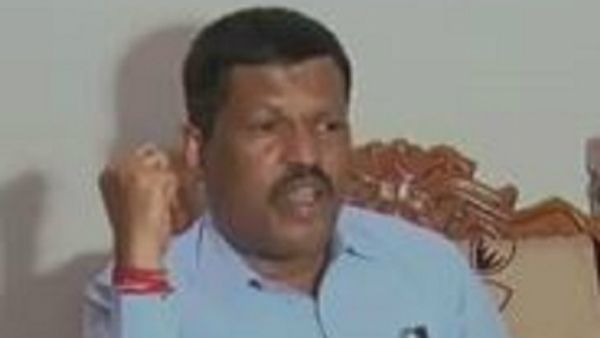 ಚಿತ್ರದುರ್ಗಕ್ಕೆ ನೂತನ ಎಸ್ಪಿ; ಅಸಮಾಧಾನ ಹೊರಹಾಕಿದ ಗೂಳಿಹಟ್ಟಿ ಶೇಖರ್