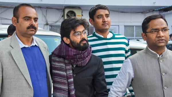 ಸಿಎಎ ವಿರೋಧಿ ಹೋರಾಟ: ಜಾಮಿಯಾ ವಿವಿ ಹಿಂಸಾಚಾರಕ್ಕೆ ಈತನೇ ಕಾರಣ?