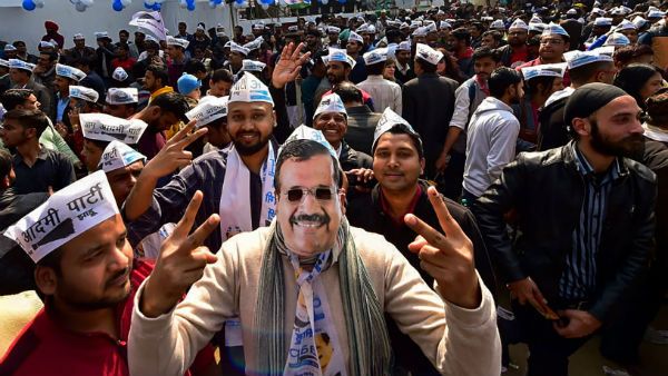 ಫೆ. 14ರ ನಂಟು ಕಳಚಿಕೊಂಡ ಕೇಜ್ರಿವಾಲ್, ಫೆ.16ಕ್ಕೆ ಮುಹೂರ್ತ