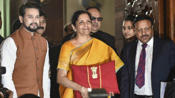 ತೇಜಸ್ ಮಾದರಿ ರೈಲಿನ 6 ಕಾರಿಡಾರ್; ಕರ್ನಾಟಕದ ಒಂದು ರೈಲು