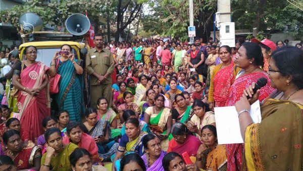 ಬಿಸಿಯೂಟ ಯೋಜನೆಯ ಖಾಸಗೀಕರಣ ವಿರೋಧಿಸಿ ಬೆಂಗಳೂರಲ್ಲಿ ಪ್ರತಿಭಟನೆ