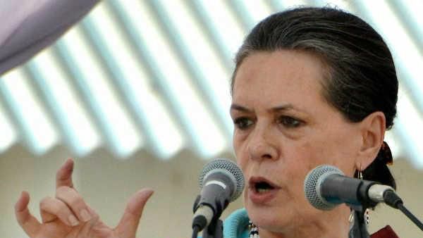 ದೆಹಲಿ ಹಿಂಸಾಚಾರ: ಕೋಮುವಾದಕ್ಕೆ ಬೆಲೆಯಿಲ್ಲ ಎಂದು ಖಂಡಿಸಿದ ಸೋನಿಯಾ