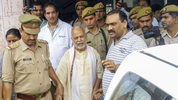 ಕಾನೂನು ವಿದ್ಯಾರ್ಥಿನಿ ಅತ್ಯಾಚಾರ: ಬಿಜೆಪಿ ಮುಖಂಡ ಸ್ವಾಮಿ ಚಿನ್ಮಯಾನಂದಗೆ ಜಾಮೀನು