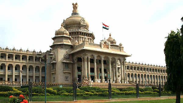 ಮಹಿಷಿ ವರದಿಗಾಗಿ ಮಾರ್ಚ್‌ 4 ಕ್ಕೆ ವಿಧಾನಸೌಧ ಬಂದ್ ಅಂತೆ!