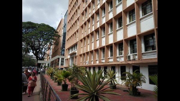 ಕೊರೊನಾಭೀತಿ: ಮುಂದಿನ ಅನಾಹುತ ತಪ್ಪಿಸಿ ರಜೆ ಕೊಡಿ-ಸರ್ಕಾರಿ ನೌಕರರ ಅಳಲು