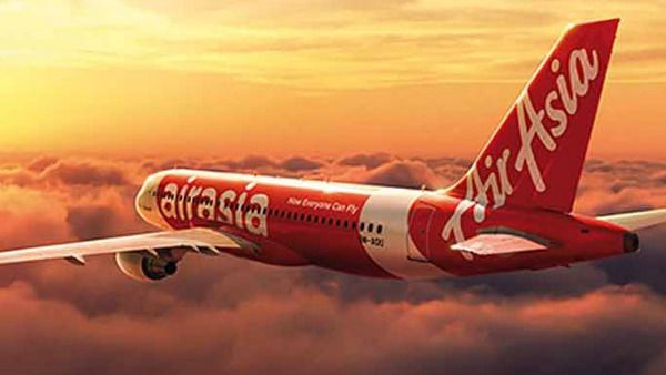 ಏರ್ ಏಷ್ಯಾದಲ್ಲಿ ಕೊರೊನಾ ಶಂಕಿತ: ಕಾಕ್‌ಪಿಟ್‌ನಿಂದ ಹೊರಬಂದ ಪೈಲಟ್