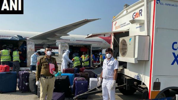ವಿಶೇಷ ವಿಮಾನದಲ್ಲಿ ಇಟಲಿಯಿಂದ ದೆಹಲಿಗೆ ಬಂದಿಳಿದ 263 ಭಾರತೀಯರು