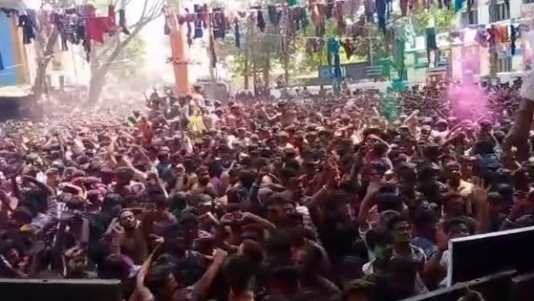 ವಿಡಿಯೋ: ದಾವಣಗೆರೆಯಲ್ಲಿ ನೋ ಕೊರೊನಾ ಫಿಯರ್, ಹೋಳಿ ಹಬ್ಬ ಫುಲ್ ಜೋರು