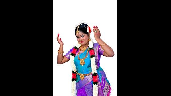 ಭರತನಾಟ್ಯದಲ್ಲಿ ಮಿಂಚುತ್ತಿರುವ ಅನುಷಾ; ಮಾ. 7 ಕ್ಕೆ ರಂಗಪ್ರವೇಶ