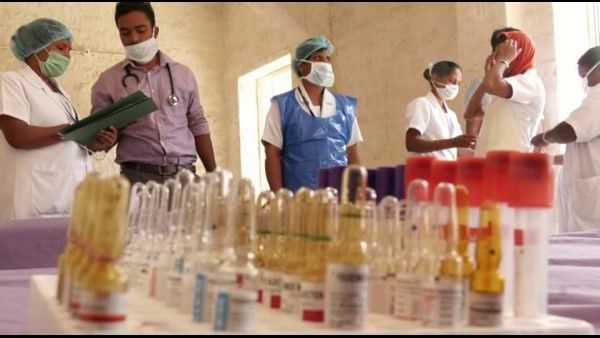 ರಾಜ್ಯಕ್ಕೆ ಕೊರೊನಾ ಭೀತಿ: ಗಡಿ ಜಿಲ್ಲೆ ಕೋಲಾರದಲ್ಲಿ ಕಟ್ಟೆಚ್ಚರ