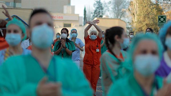 ಕೊರೊನಾ ವೈರಸ್ ಜಯಿಸಿದ ವೃದ್ಧೆಯ ವಯಸ್ಸು ಕೇಳಿದ್ರೆ ಹೌಹಾರುತ್ತೀರ!