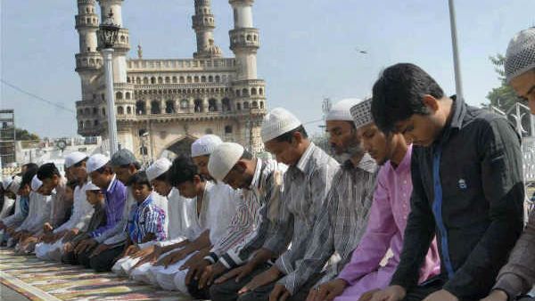 ಸಾಮೂಹಿಕವಾಗಿ ನಮಾಜ್ ನಿರ್ಬಂಧ : ಸಚಿವ ಪ್ರಭು ಚವ್ಹಾಣ್