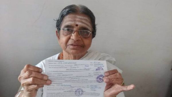 ದಯಾಮರಣ ಹೋರಾಟಗಾರ್ತಿ ಕರಿಬಸಮ್ಮರಿಂದ 3 ಲಕ್ಷ ರೂ. ದೇಣಿಗೆ