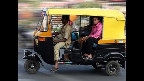 ಆಟೋ, ಕ್ಯಾಬ್, ಚಾಲಕರಿಗೆ ಆರ್ಥಿಕ ಸಹಾಯ: ಎಎಪಿ ಮನವಿ
