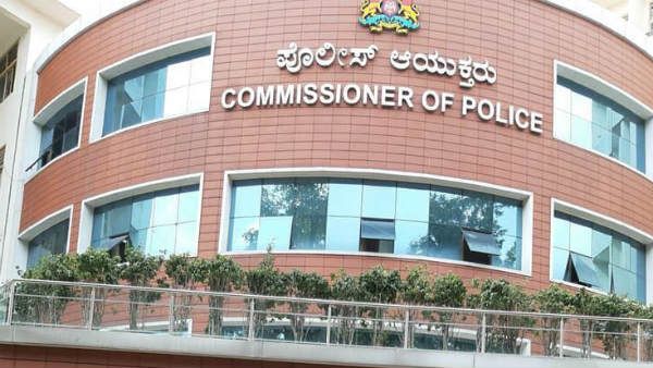 ಹಣ್ಣು ಮಾರುತ್ತಿದ್ದ ಮುಸ್ಲಿಂ ವ್ಯಾಪಾರಿಗೆ ಕಿರುಕುಳ; ದೂರು ದಾಖಲು