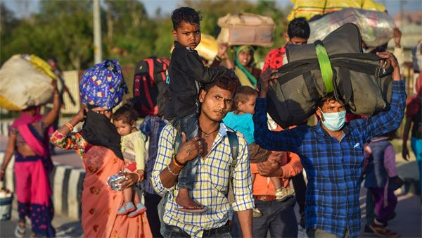 'ಶ್ರಮಿಕ'ರ ಮನಕಲಕುವ ಘಟನೆ: ಹಾಲು ತರುವಷ್ಟರಲ್ಲಿ ಕೊನೆಯುಸಿರೆಳೆದ ಕಂದಮ್ಮ