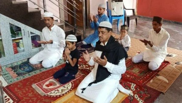 ಮೈಸೂರಿನ ಮುಸ್ಲಿಮರಿಂದ ಮನೆಗಳಲ್ಲೇ ರಂಜಾನ್ ಆಚರಣೆ