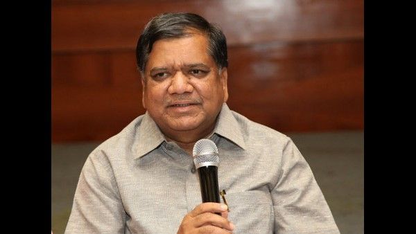 ಕೈಗಾರಿಕೆಗಳ ಪ್ರಾರಂಭಕ್ಕೆ ಸಚಿವ ಜಗದೀಶ್ ಶೆಟ್ಟರ್ ಗ್ರೀನ್ ಸಿಗ್ನಲ್.!