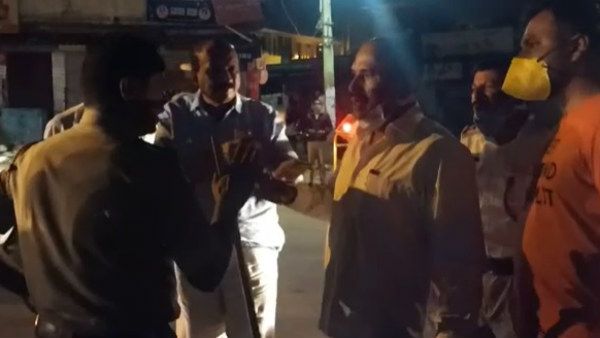 ಕಾರು ತಡೆದ ಪಿಎಸ್ ಐಗೆ ಅವಾಜ್ ಹಾಕಿದ ಮಾಜಿ ಶಾಸಕ