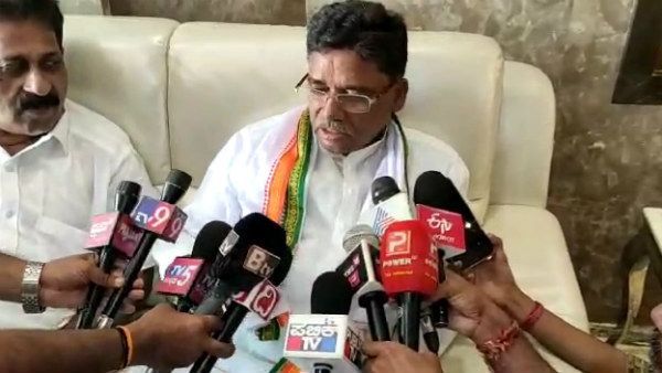 ಕಾಂಗ್ರೆಸ್ ಮುಖಂಡ ವಿ ಎಸ್ ಉಗ್ರಪ್ಪಗೆ ಜೀವ ಬೆದರಿಕೆ