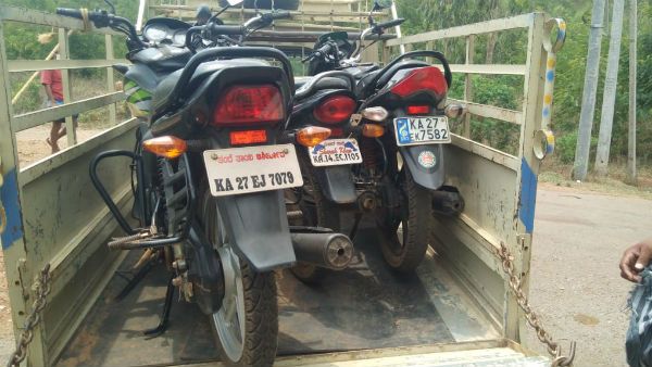 ಚೆಕ್ ಪೋಸ್ಟ್ ಕಣ್ತಪ್ಪಿಸಿ ಶಿಕಾರಿಪುರಕ್ಕೆ ಬಂದ ಬೈಕ್ ಗಳ ವಶ
