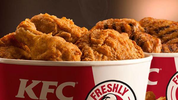 ಕಾರು, ಬೈಕ್ ಇದ್ದಲ್ಲಿಗೆ ಕೆಎಫ್‍ಸಿ ಉತ್ಪನ್ನಗಳ ಡೆಲಿವರಿ