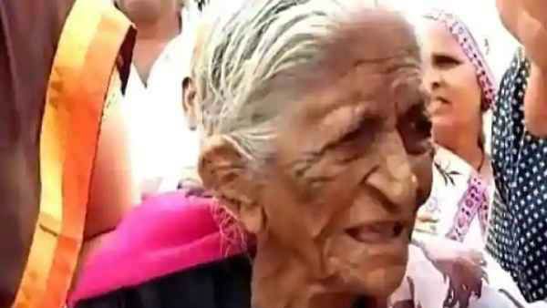 94ರ ವೃದ್ಧೆ 40 ವರ್ಷದ ನಂತರ ಗೂಡು ಸೇರಲು ಕಾರಣ ಗೂಗಲ್, ವಾಟ್ಸಾಪ್!