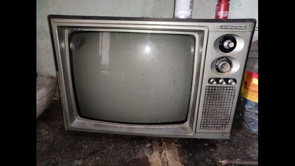 ಹಳೆಯ ಬ್ಲ್ಯಾಕ್ ಆ್ಯಂಡ್ ವೈಟ್ ಟಿವಿಗಳಿಗೆ ಭಾರೀ ಬೇಡಿಕೆ: ತಜ್ಞರು ಹೇಳುವುದೇನು?