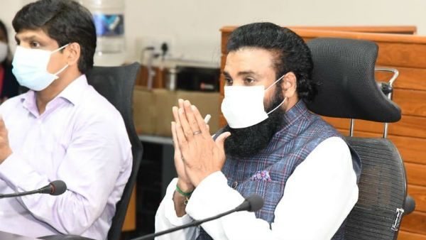 ರಾಜ್ಯದಲ್ಲಿ ಮತ್ತೊಮ್ಮೆ ಲಾಕ್‌ಡೌನ್‌? ಶ್ರೀರಾಮುಲು ಹೇಳಿದ್ದೇನು?