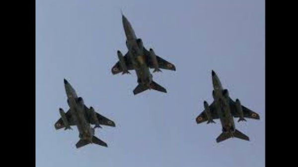 ಭಾರತದ ಮಿರಾಜ್ ಫೈಟರ್ ದಾಳಿ ಭೀತಿಗೆ ಬೆಚ್ಚಿಬಿದ್ದ ಕರಾಚಿ: ಅಸಲಿಗೆ ನಡೆದಿದ್ದೇನು?