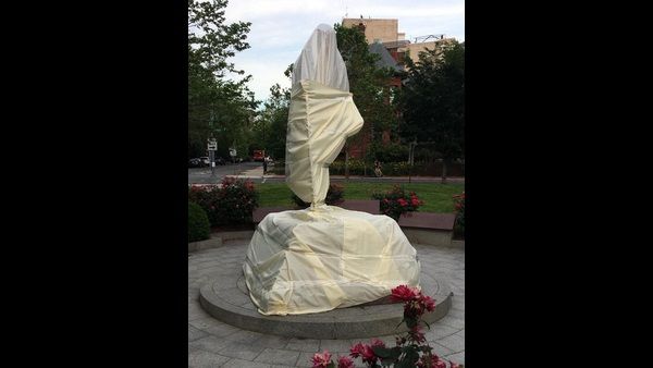 'ಮಹಾತ್ಮ ಗಾಂಧಿ ಪ್ರತಿಮೆಯನ್ನು ಅಪವಿತ್ರಗೊಳಿಸಿದ್ದಕ್ಕೆ ಕ್ಷಮೆ ಇರಲಿ'