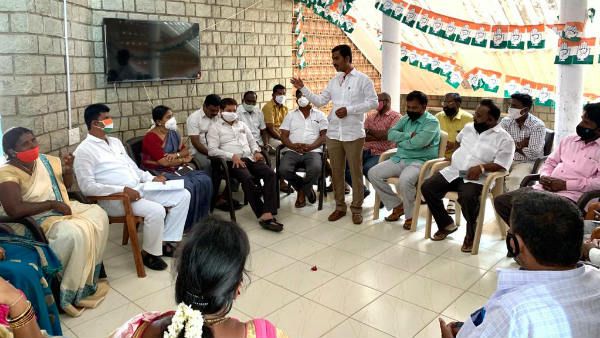 ಮಗ ಮಾಡಿದ ತಪ್ಪಿಗೆ, ತಂದೆಗೆ ಥಳಿಸಿದ ಹಿರಿಯೂರು ಗ್ರಾಮಾಂತರ ಪಿಎಸ್ಐ