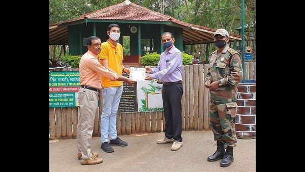 ಶಿವಮೊಗ್ಗ: 7.26 ಲಕ್ಷ ರೂ.ಗೆ ಮೂರು ಪ್ರಾಣಿಗಳನ್ನು ದತ್ತು ಪಡೆದ ಸವ್ಯಸಾಚಿ ಕುಟುಂಬ