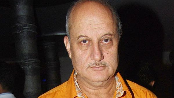 ಬಾಲಿವುಡ್ ನಟ ಅನುಪಮ್ ಖೇರ್ ತಾಯಿ ಸೇರಿದಂತೆ ಕುಟುಂಬದ ಸದಸ್ಯರಿಗೆ ಕೋವಿಡ್-19 ಪಾಸಿಟಿವ್