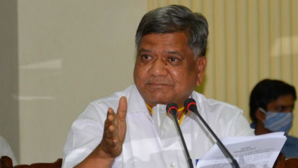 ಸಿದ್ದರಾಮಯ್ಯನವರೇ, ಗಾಳಿಯಲ್ಲಿ ಗುದ್ದಾಡಬೇಡಿ!