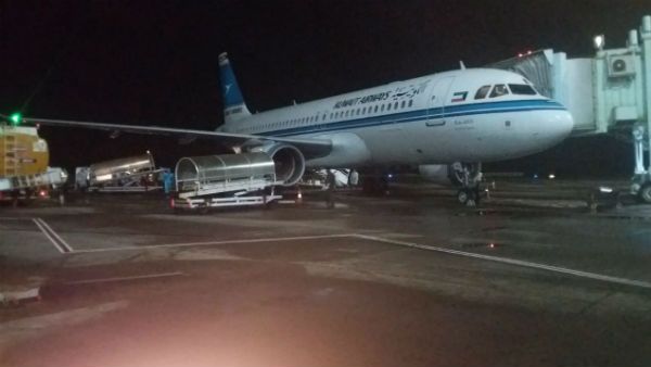 ಕೊನೆಗೂ ಕುವೈಟ್‌ನಿಂದ ಮಂಗಳೂರಿಗೆ ಬಂದ ವಿಮಾನ