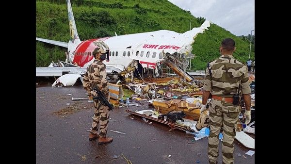 ಕೋಳಿಕ್ಕೋಡ್ ವಿಮಾನ ದುರಂತ: 10ವರ್ಷದ ಹಿಂದೆನೇ ನೀಡಿದ್ದ ಎಚ್ಚರಿಕೆ