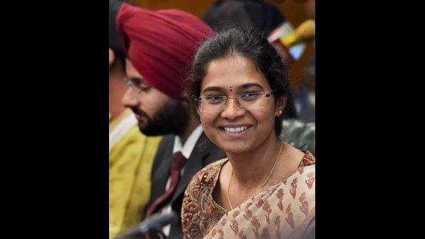 2016ರ ಯುಪಿಎಸ್ಸಿ ಟಾಪರ್ ಈಗ ಬಳ್ಳಾರಿ ಜಿ.ಪಂ ಸಿಇಒ ಆಗಿ ನೇಮಕ