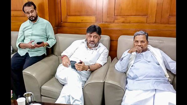 ಸಿದ್ದರಾಮಯ್ಯ ಮತ್ತು ಡಿಕೆಶಿ ಸ್ನೇಹಕ್ಕೆ ಸವಾಲ್ ಹಾಕಿದ ಆರ್.ಅಶೋಕ್!