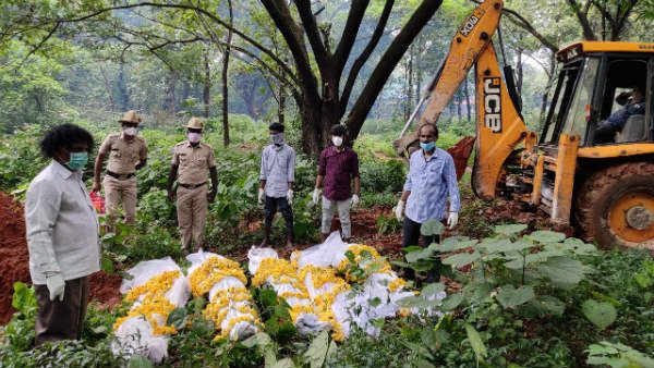 ನಿರ್ಗತಿಕರ ಪಾಲಿನ ಆಪತ್ಭಾಂಧವರು: ನೂರಕ್ಕೂ ಹೆಚ್ಚು ಅಪರಿಚಿತ ಶವಗಳ ಅಂತ್ಯಸಂಸ್ಕಾರ