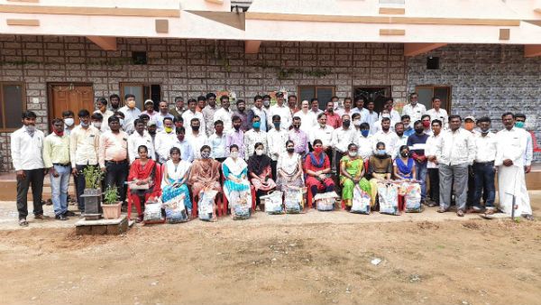 ಬಳ್ಳಾರಿ: ಅತಿಥಿ ಉಪನ್ಯಾಸಕರ ಕಷ್ಟಕ್ಕೆ ಸ್ಪಂದಿಸಿದ ಮಾಜಿ ಶಾಸಕ